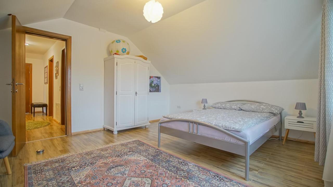 Vilux With Indoor Private Parking Apartment บราชอฟ ภายนอก รูปภาพ