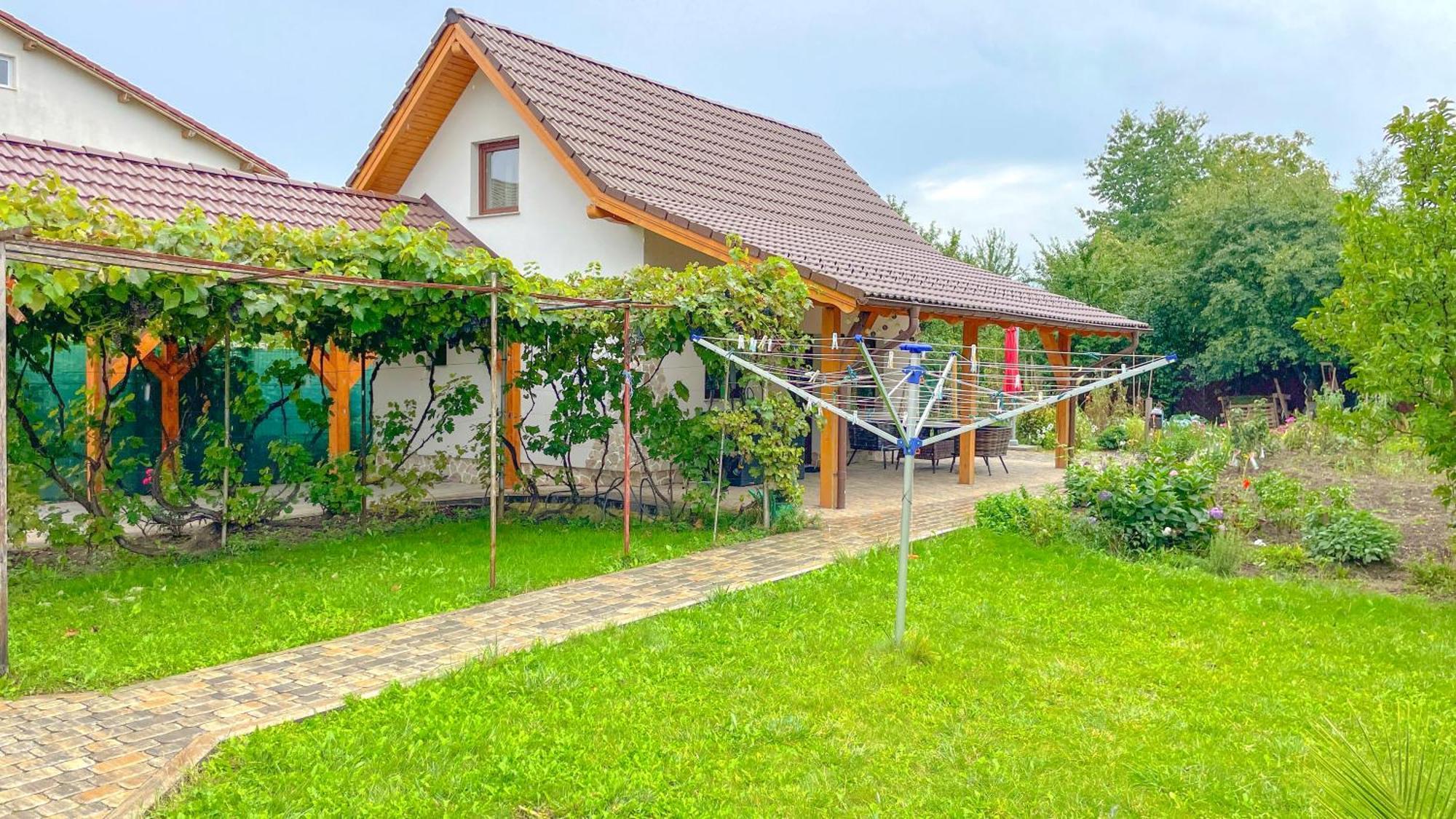 Vilux With Indoor Private Parking Apartment บราชอฟ ภายนอก รูปภาพ