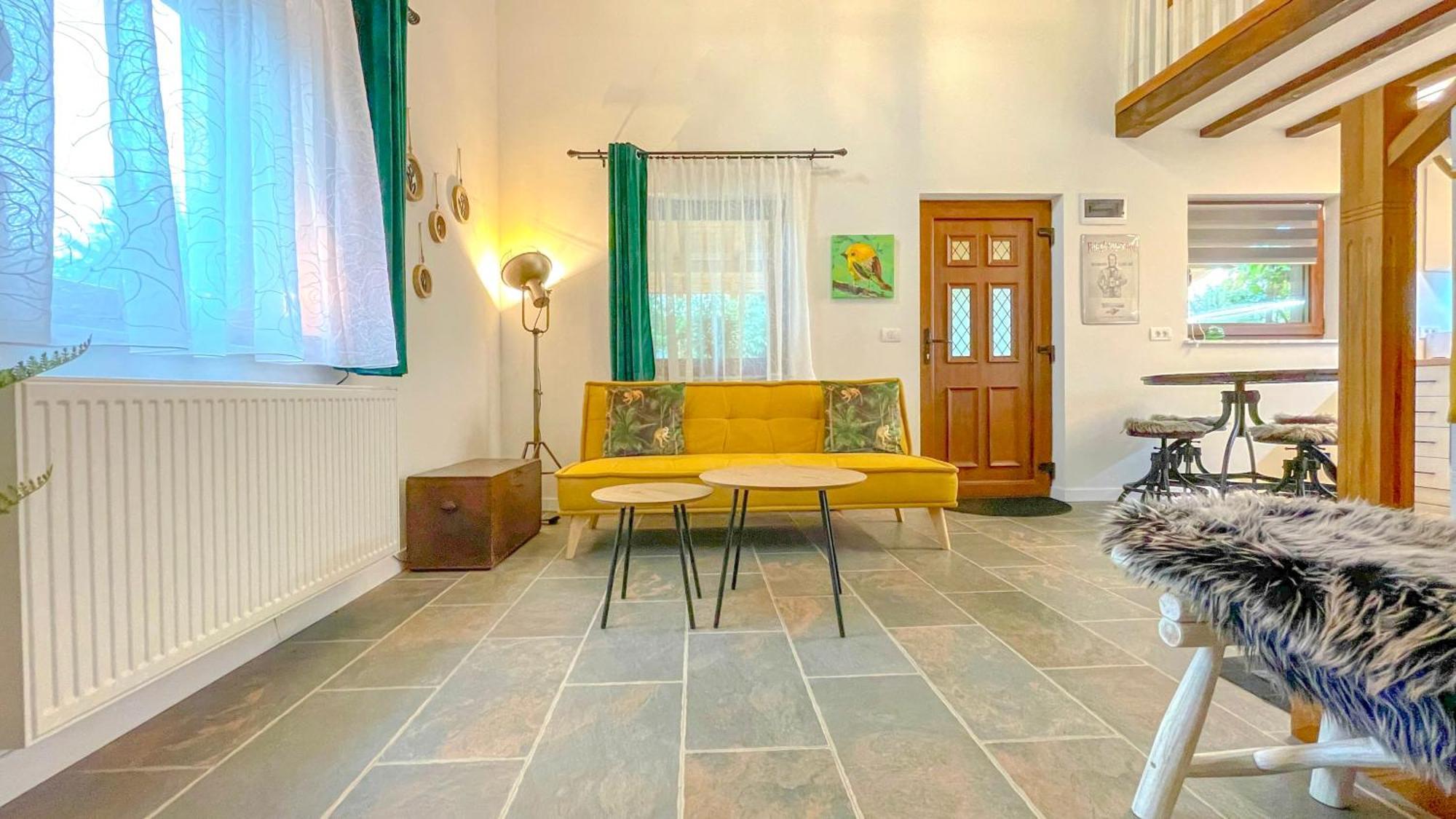 Vilux With Indoor Private Parking Apartment บราชอฟ ภายนอก รูปภาพ